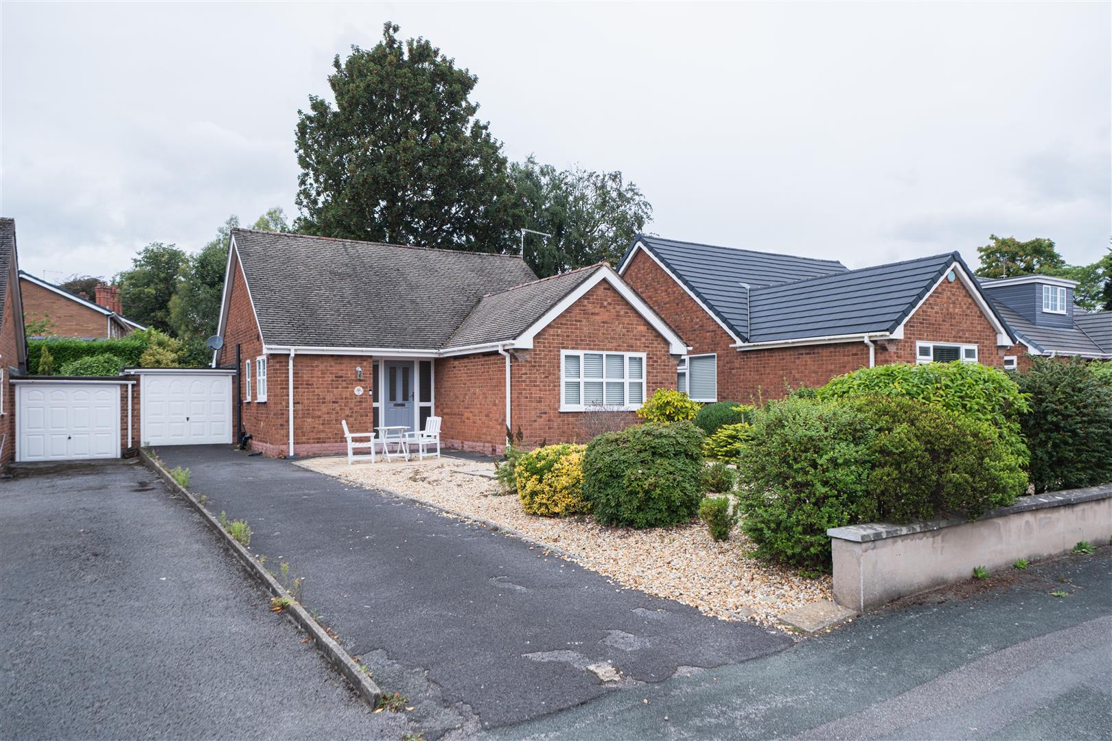 2 bedroom Bungalow for Sale in Northwich